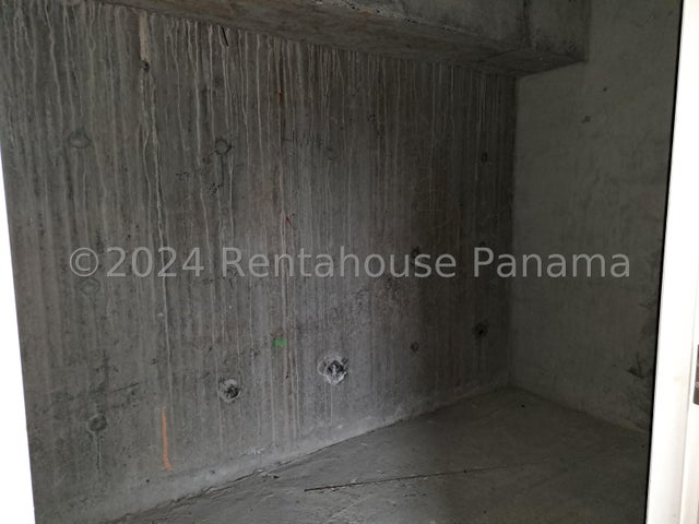 Exclusive Commercial Property